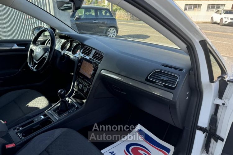 Volkswagen Golf 1.0 TSI - 115 Connect Gps + Camera AR + Clim - <small></small> 12.490 € <small>TTC</small> - #19