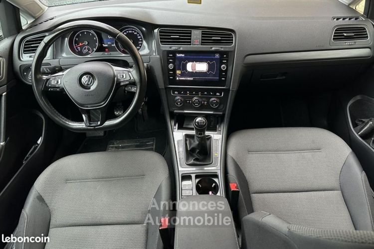 Volkswagen Golf 1.4 TSI 125Ch CONFORT LINE BUSINESS CARPLAY - <small></small> 11.990 € <small>TTC</small> - #11