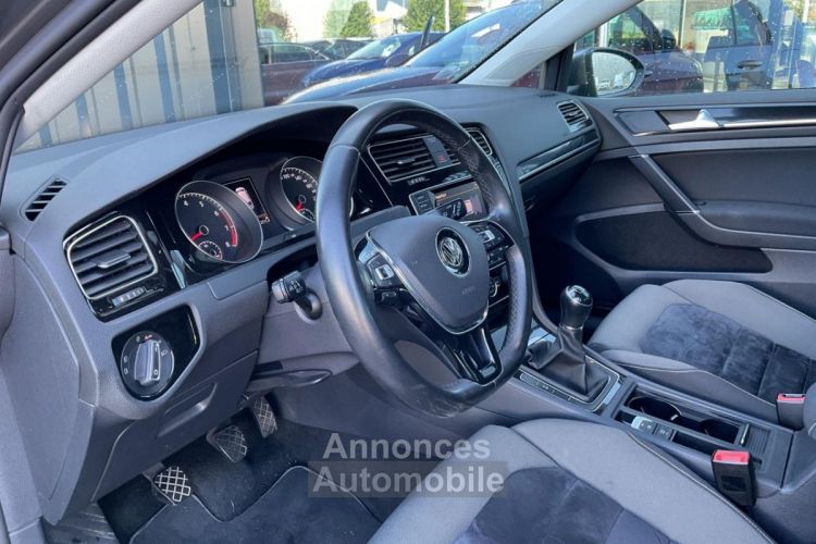 Volkswagen Golf 1.4 TSI 140 CH Carat - CONVERSION ETHANOL / NAVIGATION / BLUETOOTH / RADAR AV ET AR - <small></small> 11.900 € <small>TTC</small> - #5