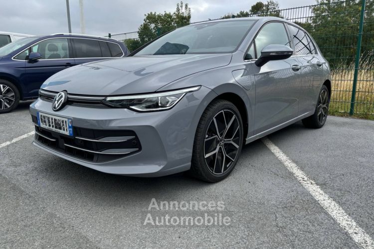 Volkswagen Golf 1.5 eHybrid 204 DSG6 Edition 50 - <small></small> 42.490 € <small>TTC</small> - #1