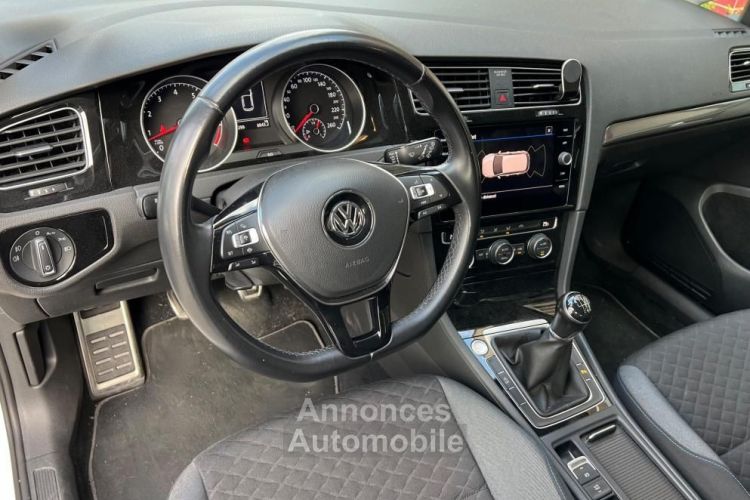 Volkswagen Golf 1.5 TSI EVO 130CH CONNNECT 5P - <small></small> 15.990 € <small>TTC</small> - #15