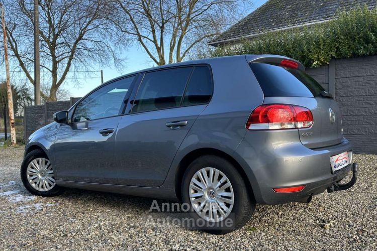 Volkswagen Golf 1.6 CR TDi Trendline -NAVI-CRUISE-PDC-CLIM AUTO - <small></small> 7.490 € <small>TTC</small> - #17