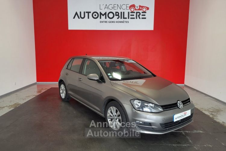 Volkswagen Golf 1,6 TDI 105 + ATTELAGE - <small></small> 8.990 € <small>TTC</small> - #1