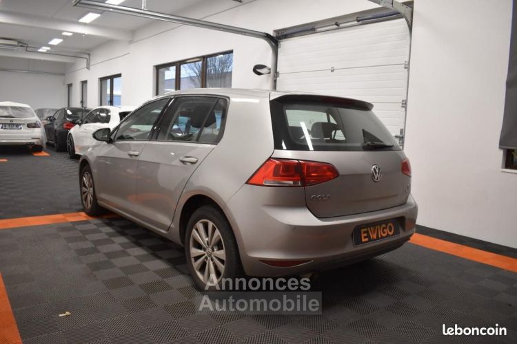 Volkswagen Golf 1.6 TDI 105 CH BLUEMOTION BUSINESS CONFORT LINE DSG BVA SUIVI GARANTIE 6 A 60 MOIS - <small></small> 11.490 € <small>TTC</small> - #4