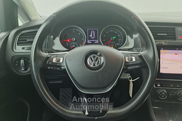 Volkswagen Golf 1.6 TDI 115 Confortline DSG7 - <small></small> 15.990 € <small>TTC</small> - #22