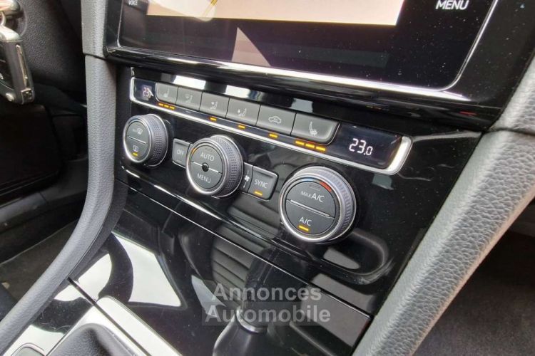 Volkswagen Golf 1.6 TDI R-LINE DISTRONIC COCKPIT LED CAM - <small></small> 18.990 € <small>TTC</small> - #12