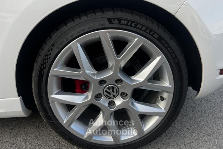 Volkswagen Golf 2.0 16V TSI - 235 VI BERLINE GTI Edition 35 - <small></small> 15.990 € <small>TTC</small> - #20