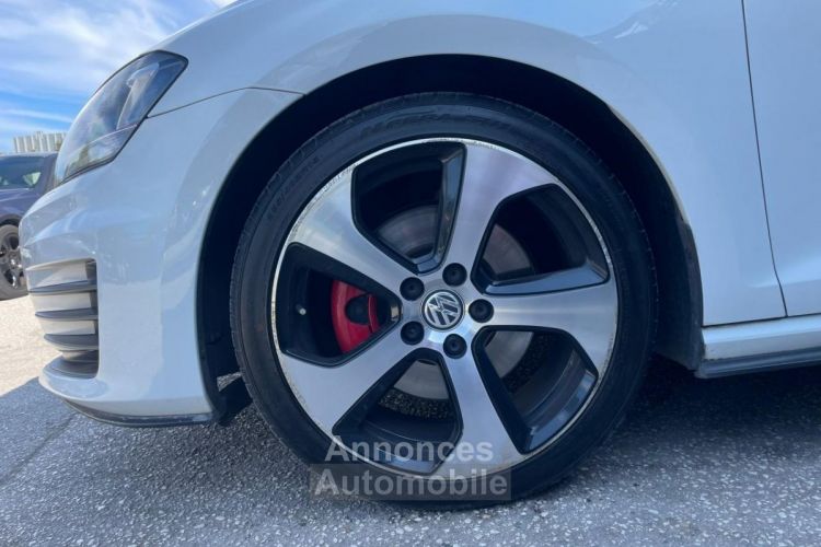 Volkswagen Golf 2.0 16V TSI BlueMotion - 220 VII BERLINE GTI PHASE 1 - <small></small> 19.990 € <small>TTC</small> - #21