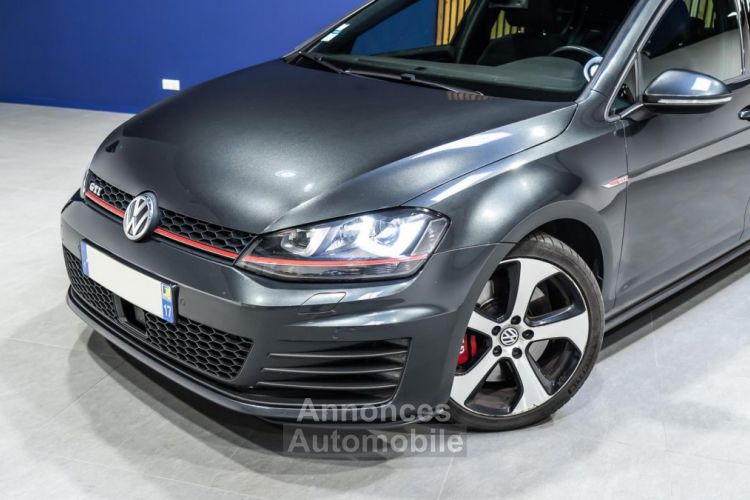 Volkswagen Golf 2.0 16V TSI BlueMotion - 230 - BV DSG 6 - <small></small> 19.900 € <small>TTC</small> - #11