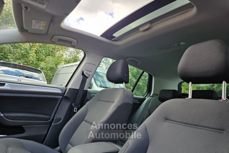 Volkswagen Golf 2.0 TDI 150 ch BlueMotion Technology DSG6 Confortline - <small></small> 11.990 € <small>TTC</small> - #15