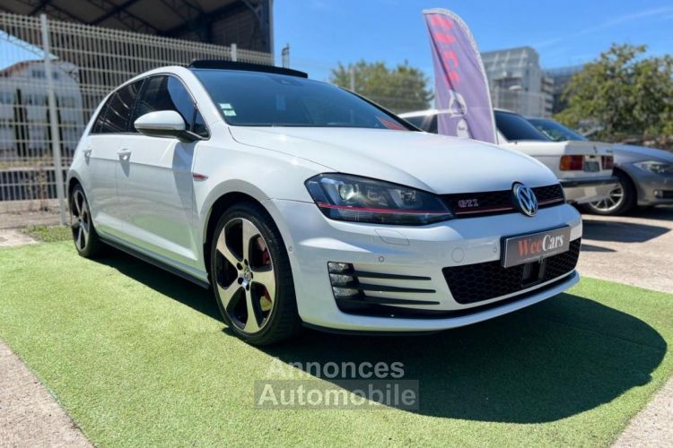 Volkswagen Golf 2.0 TSI 230 BLUEMOTION GTI DSG BVA - <small></small> 22.990 € <small>TTC</small> - #3