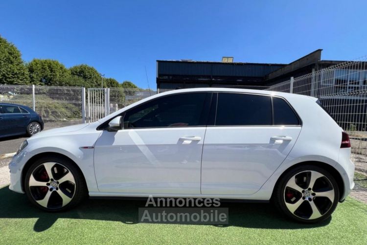 Volkswagen Golf 2.0 TSI 230 BLUEMOTION GTI DSG BVA - <small></small> 22.990 € <small>TTC</small> - #12