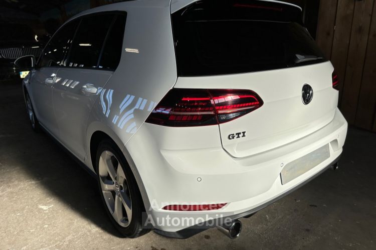 Volkswagen Golf 2.0 TSI 230 BlueMotion Technology GTI Performance - <small></small> 17.990 € <small>TTC</small> - #9