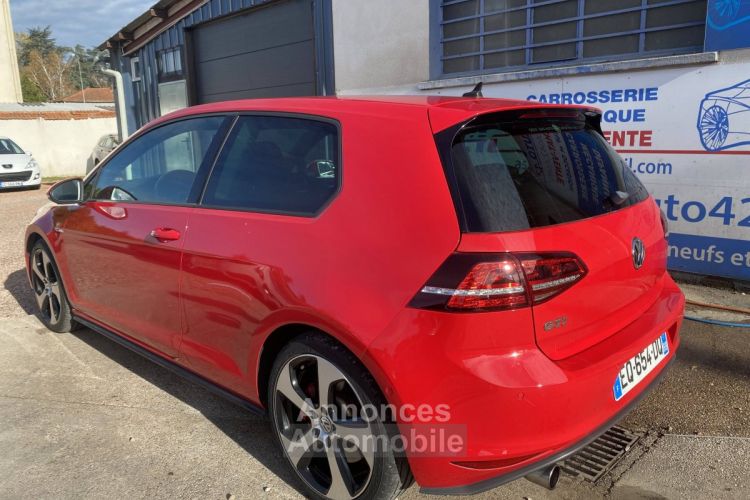 Volkswagen Golf 2.0 TSI 230 GTI Performance DSG6 - <small></small> 18.990 € <small>TTC</small> - #4