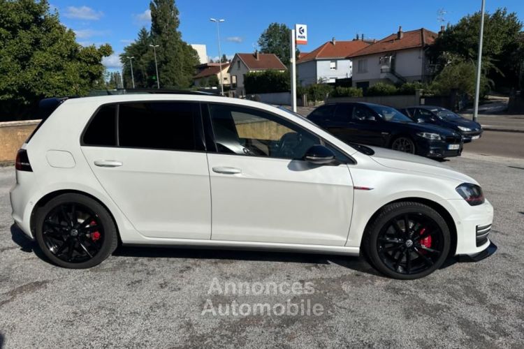 Volkswagen Golf 2.0 TSI 230CH PERFORMANCE GTI CIEL ETOILE TOIT OUVRANT DYNAUDIO - <small></small> 23.490 € <small>TTC</small> - #4