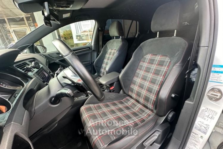 Volkswagen Golf 2.0 TSI 230CH PERFORMANCE GTI CIEL ETOILE TOIT OUVRANT DYNAUDIO - <small></small> 23.490 € <small>TTC</small> - #12