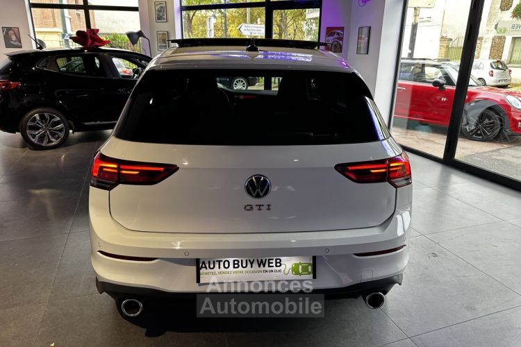 Volkswagen Golf 2.0 TSI 245 DSG7 GTI FRANCAISE / TOIT OUVRANT/ AFFICHAGE TETE HAUTE / ENTRETIEN VW - <small></small> 31.880 € <small>TTC</small> - #21