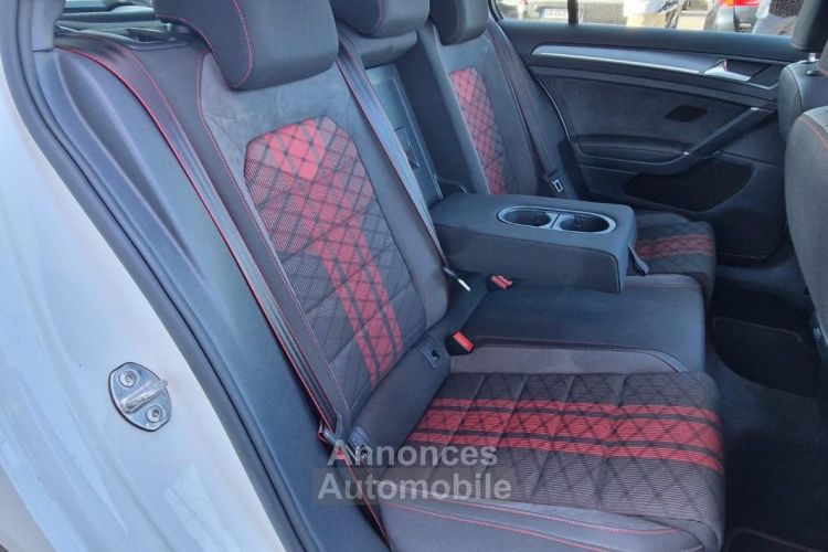 Volkswagen Golf 2.0 TSI 290ch GTI TCR DSG BVA - <small></small> 30.990 € <small>TTC</small> - #12