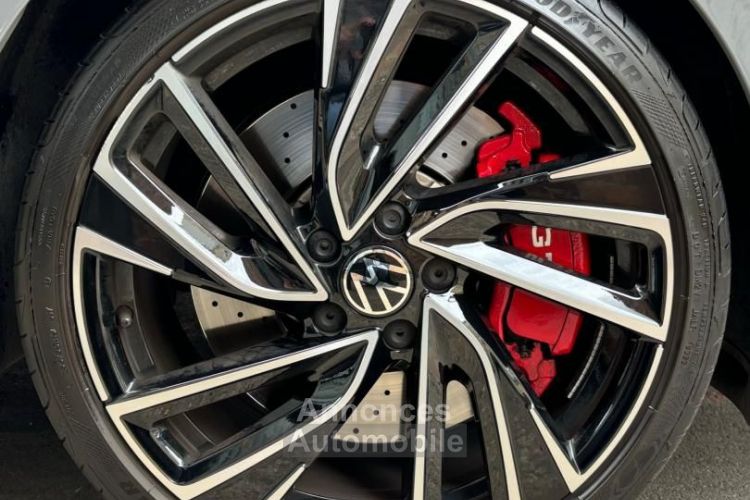 Volkswagen Golf 2.0 TSI GTI CLUBSPORT DSG 300 CH ( Phare matrix led, palettes au volant ) - <small></small> 39.990 € <small>TTC</small> - #5