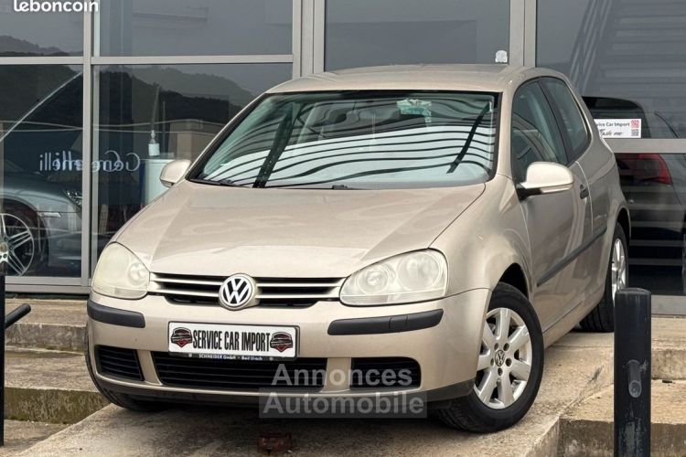 Volkswagen Golf 5 1.4 75ch - <small></small> 3.990 € <small>TTC</small> - #1