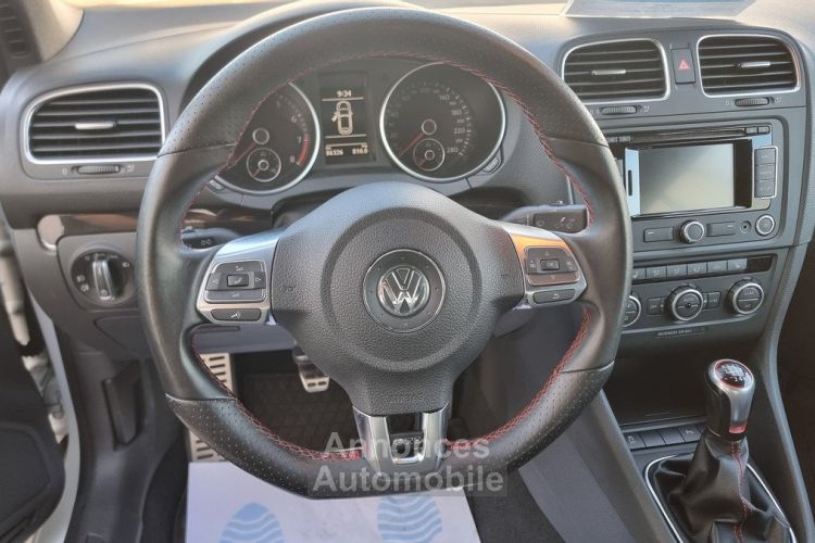 Volkswagen Golf 6 CAB GTI 2.0 TSI 210 CV / 2E MAIN / SUIVI COMPLET / 2013 / BVM6 / GTIE 12 MOIS - <small></small> 17.490 € <small>TTC</small> - #19