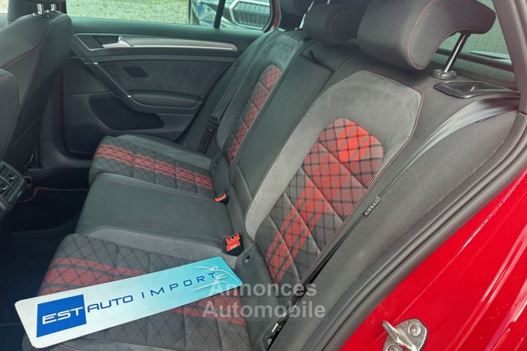 Volkswagen Golf 7 GTI DSG 290 TCR EN VERSION V-MAX avec toit pano et ligne AKRAPOVIC - <small></small> 33.990 € <small>TTC</small> - #12