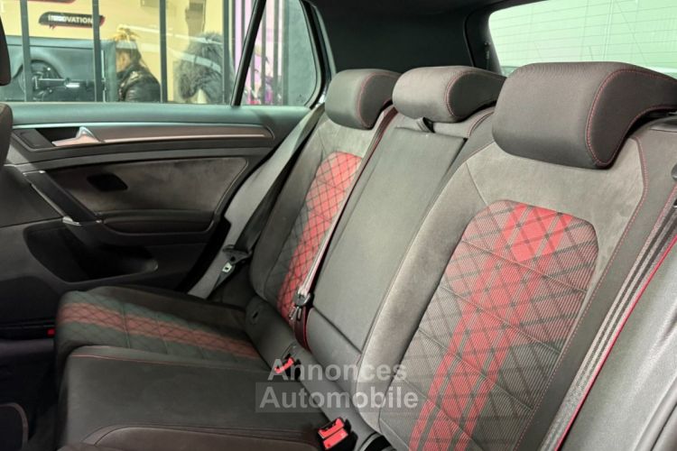 Volkswagen Golf 7 GTi TCR Phase 2 290 ch 2.0 TSI DSG7 Toit ouvrant Sièges chauffants Camera - <small></small> 26.990 € <small>TTC</small> - #5