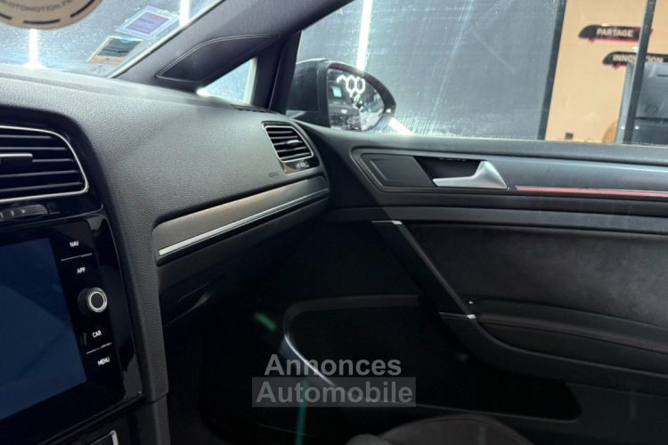 Volkswagen Golf 7 GTi TCR Phase 2 290 ch 2.0 TSI DSG7 Toit ouvrant Sièges chauffants Camera - <small></small> 26.990 € <small>TTC</small> - #27