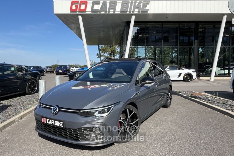 Volkswagen Golf 8 GTD 200ch DSG7 Garantie 6 ANS Suivi complet Toit ouvrant, Caméra, Sono Harman Kardon 549-mois - <small></small> 34.980 € <small>TTC</small> - #1