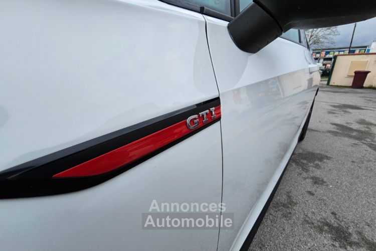 Volkswagen Golf 8 GTI 2.0 TSI 245 ch DSG7 - <small></small> 30.990 € <small>TTC</small> - #20