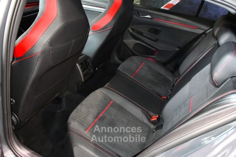 Volkswagen Golf 8 GTI Clubsport 2.0 TSI 300 DSG GPS Virtual Caméra ACC IQ Led Car Play Harman Kardon Combinés KW JA 19 - <small></small> 35.990 € <small>TTC</small> - #16