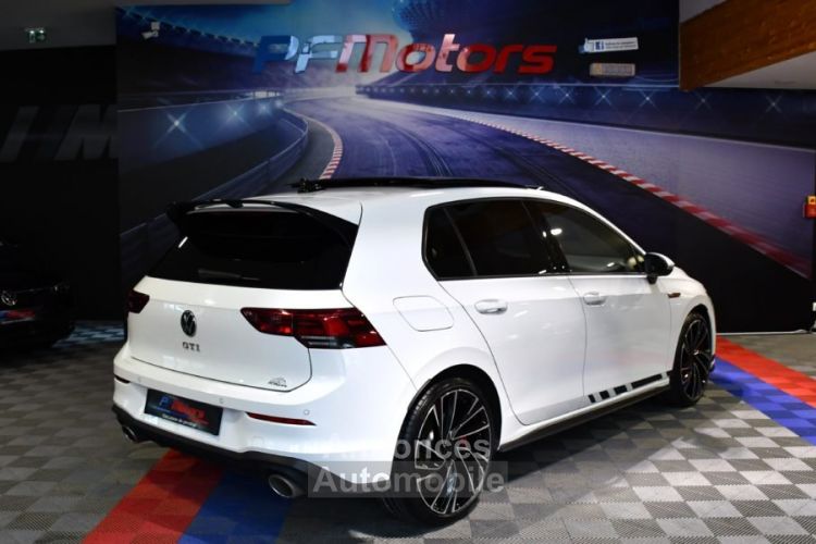 Volkswagen Golf 8 GTI Clubsport 2.0 TSI 300 DSG GPS Virtual TO Cuir Car Play Caméra ACC Volant Chauffant IQ Led JA 19 - <small></small> 37.990 € <small>TTC</small> - #4