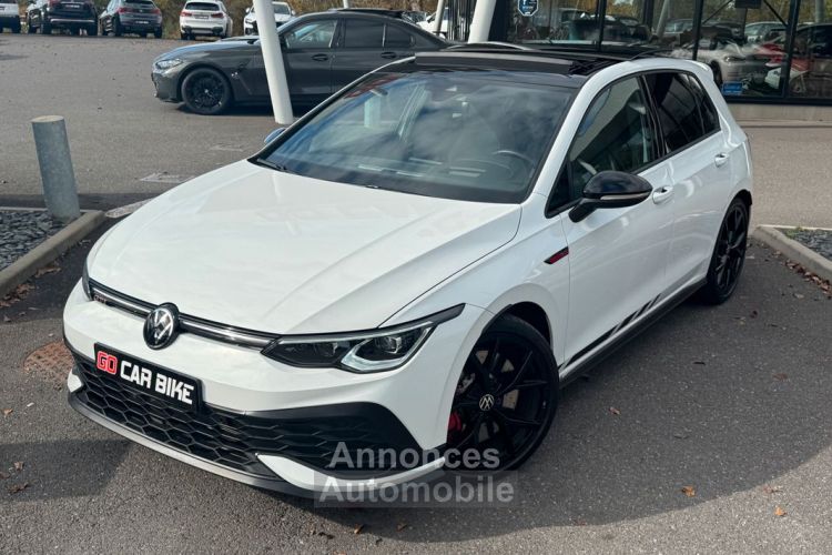 Volkswagen Golf 8 GTI Clubsport 300 ch Garantie 6 ans Toit ouvrant LED Camera CarPlay Jantes R 19 pouces 495-mois - <small></small> 37.990 € <small>TTC</small> - #1