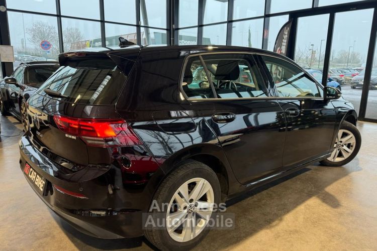 Volkswagen Golf 8 LIFE 2.0 TDI 116ch Garantie 6 ans GPS Carplay Virtual Camera 16P 365-mois - <small></small> 22.978 € <small>TTC</small> - #2