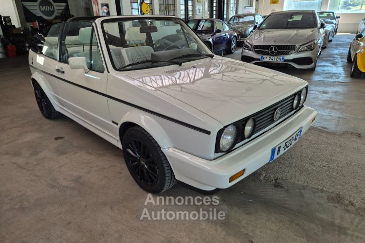 Volkswagen Golf Cabriolet 1.8 98 ch - <small></small> 9.880 € <small>TTC</small> - #1