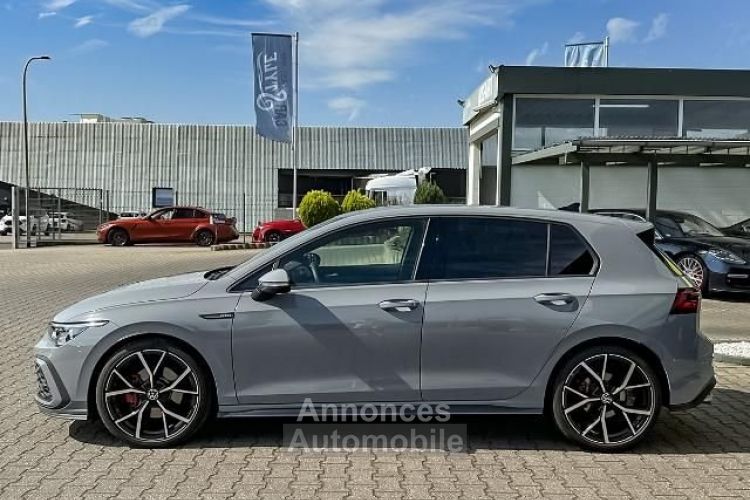 Volkswagen Golf GTD 2.0 TDI DSG 200CV BLACK STYLE  - <small></small> 39.290 € <small>TTC</small> - #4