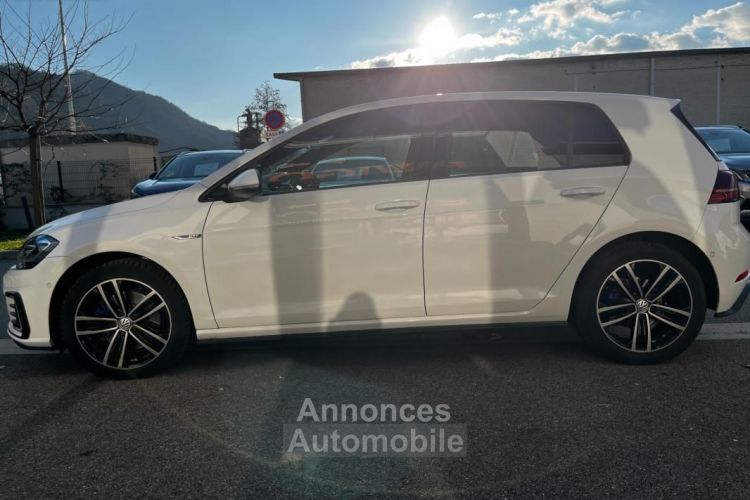 Volkswagen Golf GTE 204 CV BVA HYBRIDE RECHARGEABLE + APPLE CARPLAY CAMERA DE RECUL - <small></small> 18.990 € <small>TTC</small> - #3