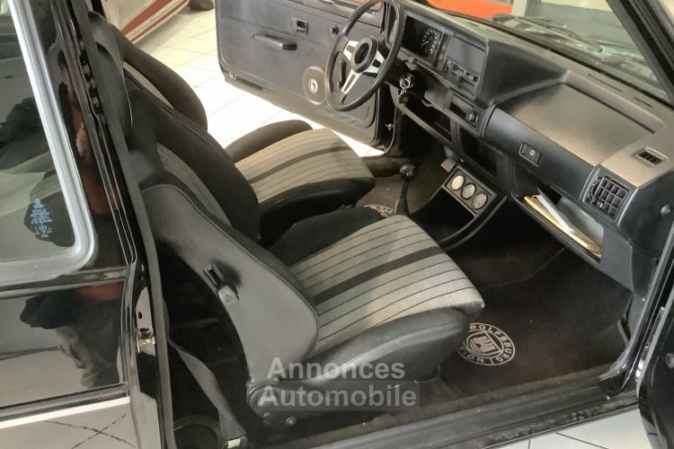 Volkswagen Golf GTI 1600 3 PORTES - <small></small> 25.600 € <small>TTC</small> - #9