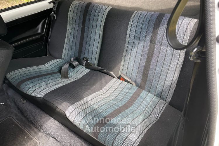 Volkswagen Golf GTI 1.8L - <small></small> 17.900 € <small>TTC</small> - #34