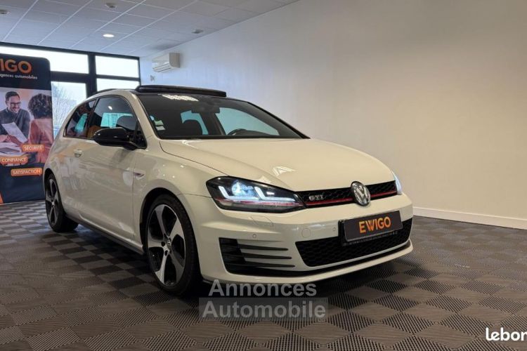 Volkswagen Golf GTI 2.0 220ch TFSI DSG6 + TOIT OUVRANT PANO - <small></small> 18.490 € <small>TTC</small> - #7