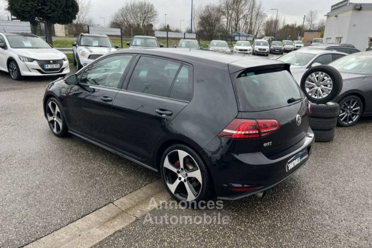 Volkswagen Golf GTI 2.0 TFSI 220cv BV6 Attelage Crit'air1 132.000Km - <small></small> 16.990 € <small>TTC</small> - #5