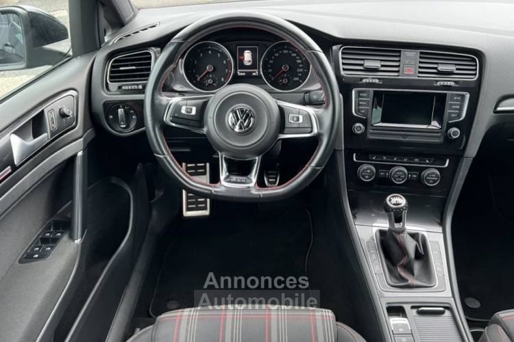 Volkswagen Golf GTI 2.0 TFSI 220cv BV6 Attelage Crit'air1 132.000Km - <small></small> 16.990 € <small>TTC</small> - #14