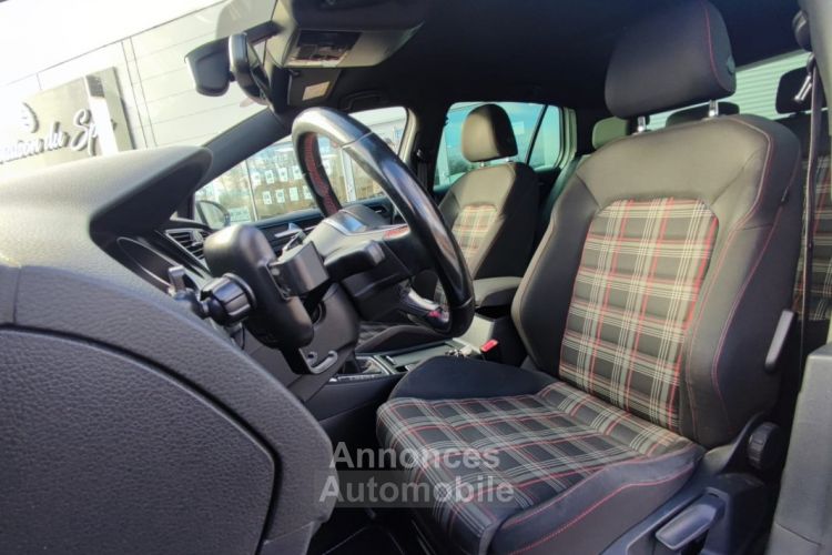 Volkswagen Golf GTI 2.0 TSI 220ch BlueMotion (Régulateur, Bluetooth, Sièges Chauffants) - <small></small> 16.990 € <small>TTC</small> - #36