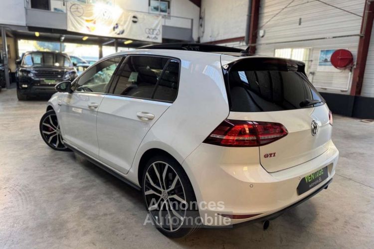 Volkswagen Golf GTI 2.0L GTI 230 CH PACK PERFORMANCE DSG - <small></small> 18.900 € <small>TTC</small> - #23