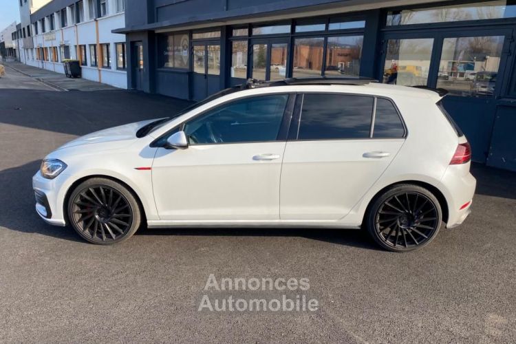 Volkswagen Golf GTI 230CH TOIT OUVRANT - <small></small> 21.990 € <small>TTC</small> - #2