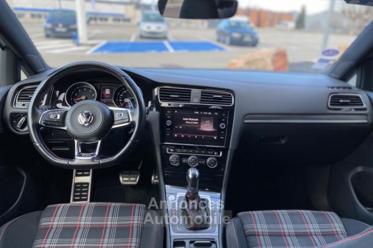 Volkswagen Golf GTI 230CH TOIT OUVRANT - <small></small> 21.990 € <small>TTC</small> - #13