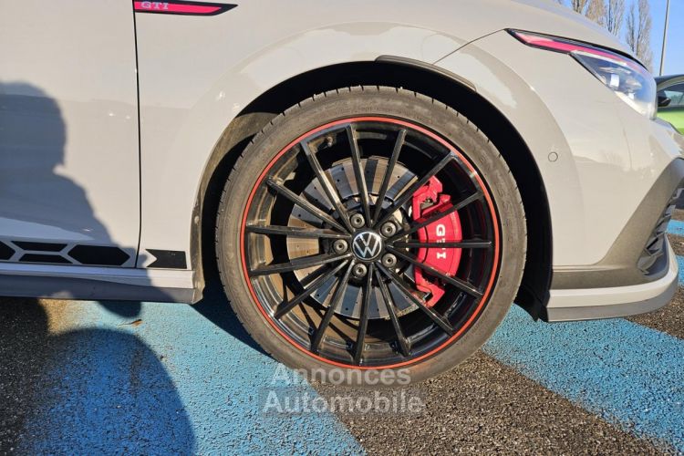 Volkswagen Golf GTI ClubSport Édition 45 - 300 - BV DSG 7 - Akrapovic ! - <small></small> 43.980 € <small>TTC</small> - #30