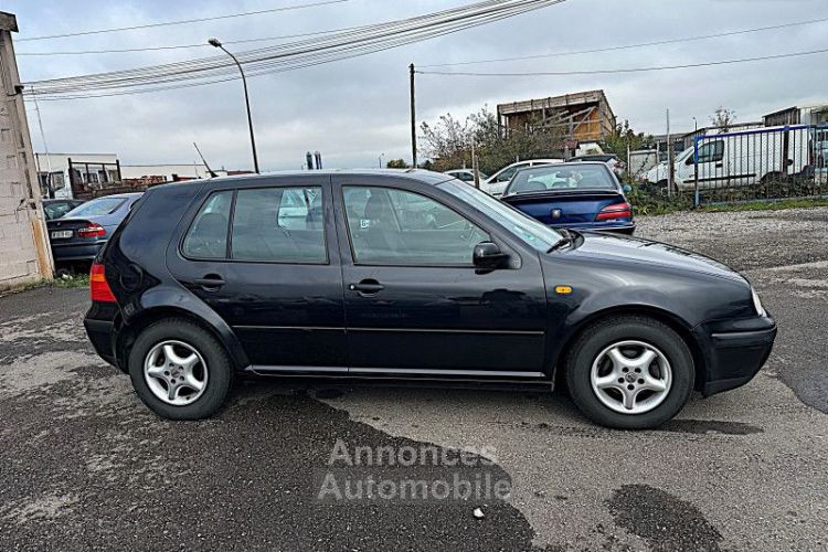 Volkswagen Golf IV 1.4 75CH 5P - <small></small> 3.499 € <small>TTC</small> - #4