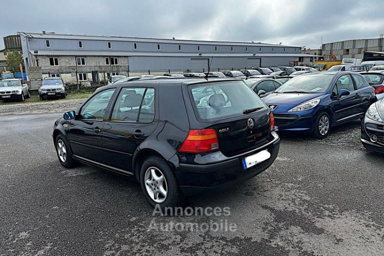 Volkswagen Golf IV 1.4 75CH 5P - <small></small> 3.499 € <small>TTC</small> - #7