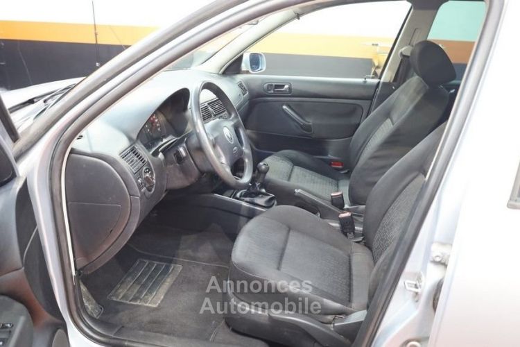 Volkswagen Golf IV 1.9 SDI 68CH 5P 5CV - <small></small> 5.490 € <small>TTC</small> - #11